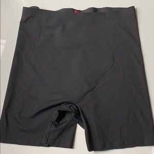 Spanx shape-wear, Thinstincts girl short